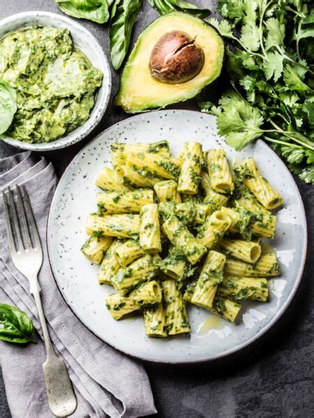 Jamie Oliver Avocado Pasta - Delish Sides