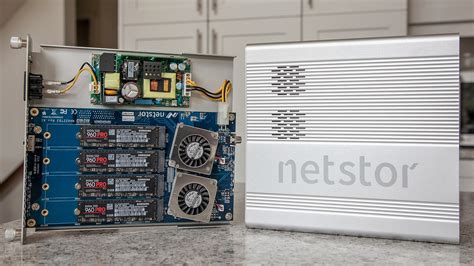 Netstor NA622TB3 Thunderbolt 3 SSD Enclosure Review- 4 SSDs & a PCIe Switch | The SSD Review