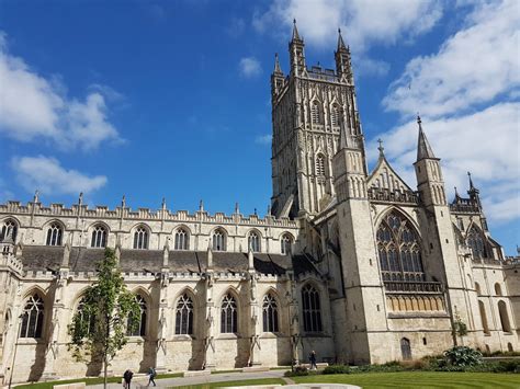 Visit Gloucester Cathedral in England - Facts, History & Harry Potter