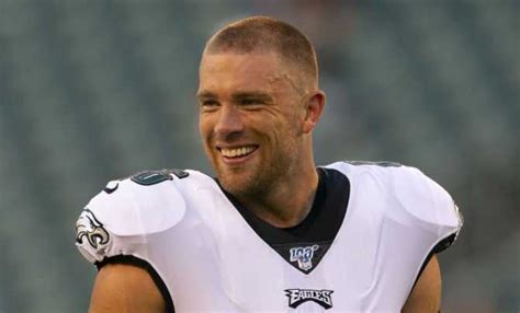 Know About Zach Ertz; NFL, Wife, Age, Stats, Contract, Salary