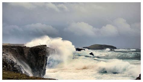 Storm Scotland: 80mph gales warning after day of disruption — Earth Changes — Sott.net