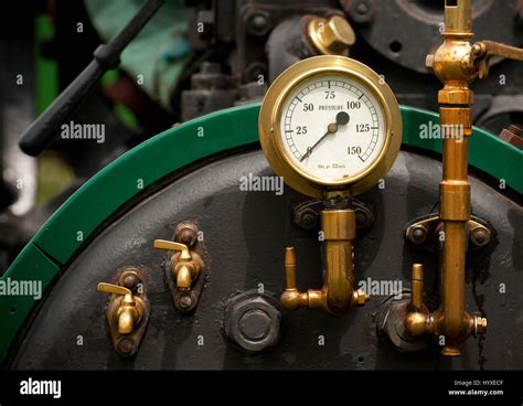 steam powered traction engine boiler pressure gauge Stock Photo - Alamy