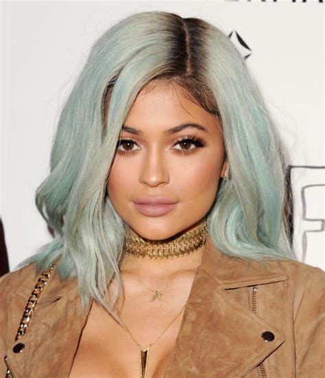 Kylie Jenner Dyes Her Hair Bright Blue for New Years