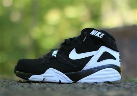 Nike Air Trainer Max '91 - Tag | SneakerNews.com