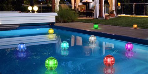 Solar Pool Lights | Underwater Light Show, Poolside and Rope Lighting