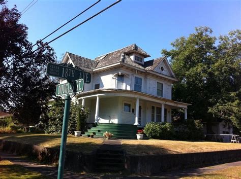 One of the houses in Forest Grove Oregon, the corner of 18th and ...