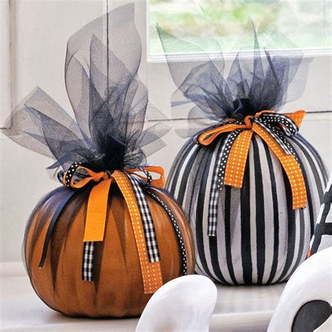 50 Best Halloween Table Decoration Ideas for 2017