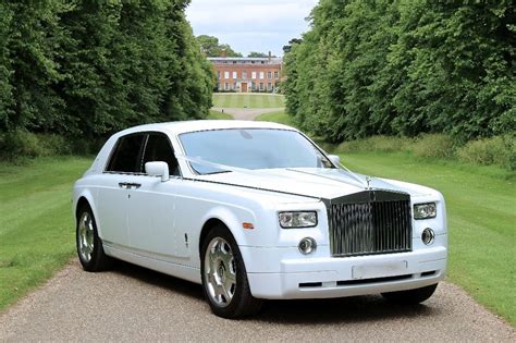 Rolls Royce White Phantom Car | White Phantom Car Hire