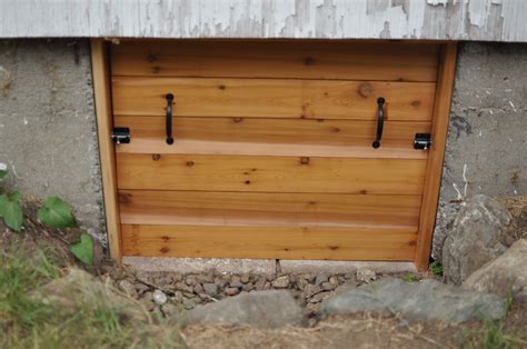 Irvin's amazing crawl space door! | Crawl space door, Diy crawlspace ...