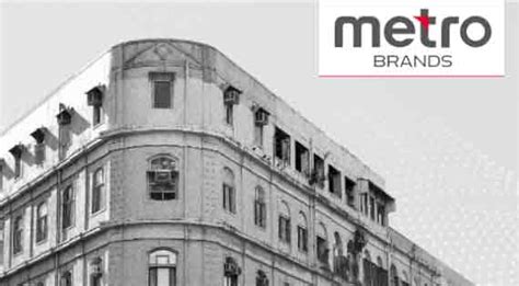 Metro Brands IPO: What should investors do with shares of Rakesh Jhunjhunwala-backed company ...