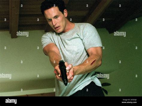 COLE HAUSER, PAPARAZZI, 2004 Stock Photo - Alamy