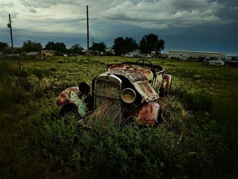 Abandoned cars at makeshift car graveyards around the world - Mirror Online