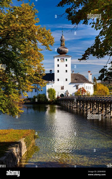 Gmunden traunsee lake austria summer hi-res stock photography and images - Alamy