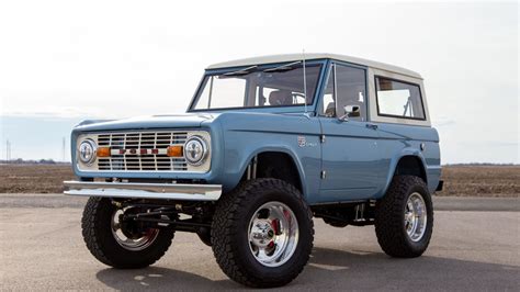 1966-1977 Custom Ford Bronco | Fully Loaded | Gateway Bronco