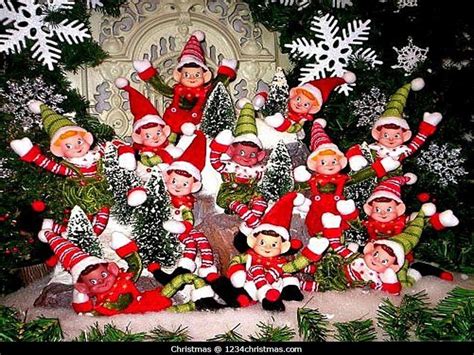 Christmas Elves Wallpapers - Wallpaper Cave