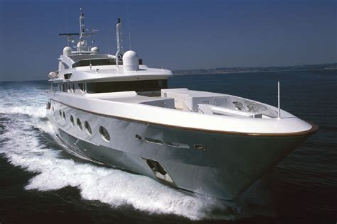 Benetti Yachts | Italian Excellence Since 1873 | Benetti yachts, Luxury ...