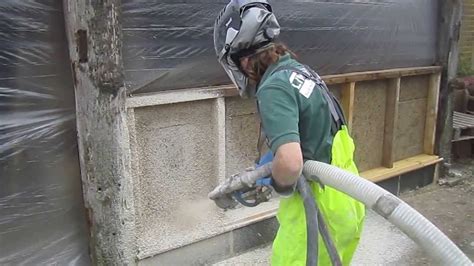 Sprayed hempcrete insulation - YouTube