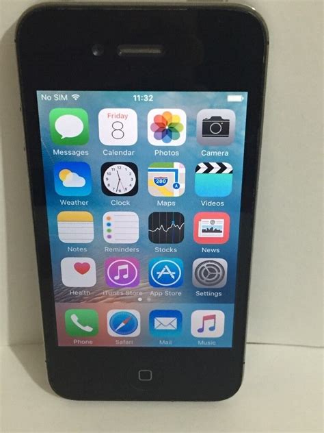 iPhone 4 black 16gb EE | in Ilford, London | Gumtree