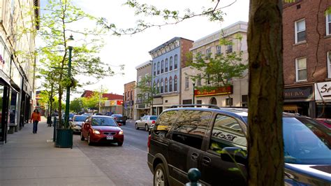 Where to Stay in Brockville: Best neighborhoods | Expedia