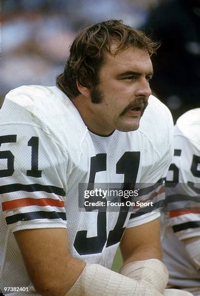 403 Dick Butkus Nfl Photos & High Res Pictures - Getty Images