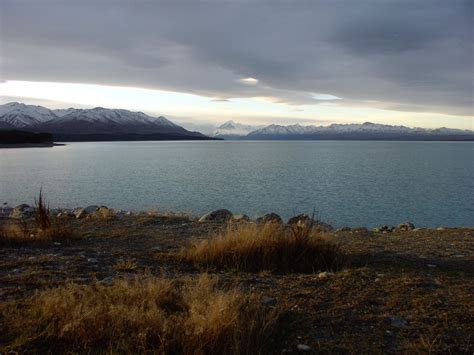 Free lake pukaki Stock Photo - FreeImages.com