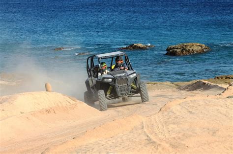 Watersports & Beachfront Activities | Hilton Los Cabos