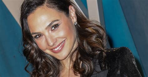 Gal Gadot's Response To Backlash Over Her "Imagine" Video Is Pretty ...