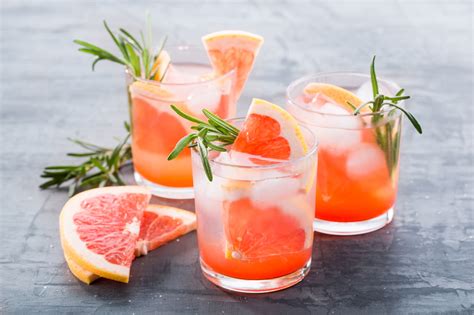 Pink Grapefruit Gin Cocktails | Gin Cocktails