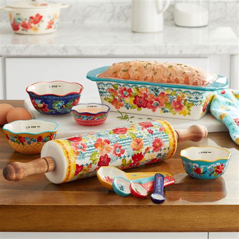 The Pioneer Woman 10-Piece Stoneware Bakeware Combo Set, Multiple ...