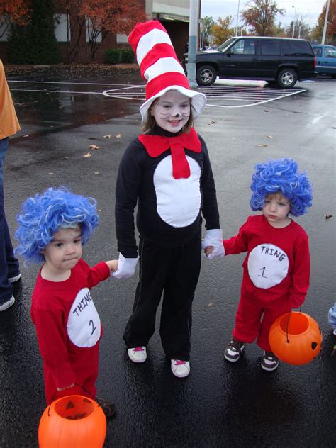 Pin by Evvie Davis on My crafts....created by me | Sibling halloween costumes, Sister halloween ...