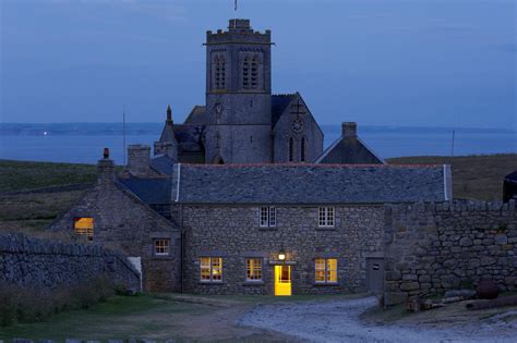 Marisco Tavern, Lundy Island, Bristol Channel, Devon, England | Holidays in england, England ...