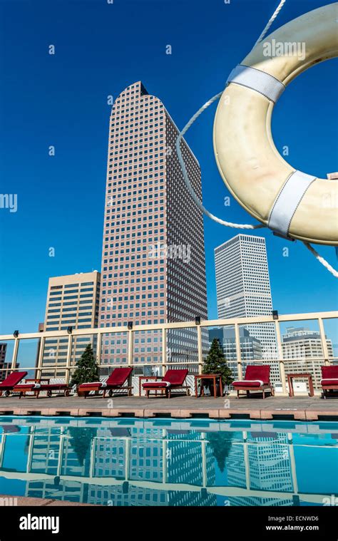 Rooftop swimming pool at the Warwick Denver Hotel. Colorado. USA Stock Photo - Alamy