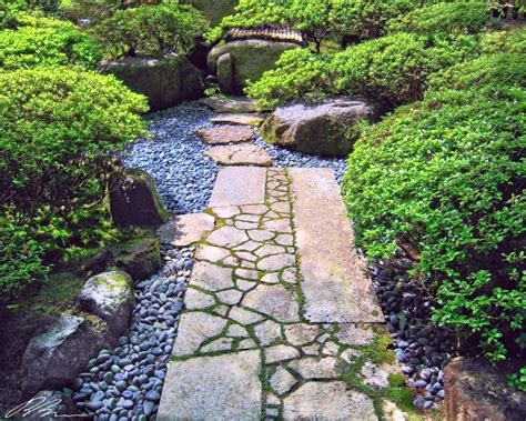 small japanese garden design ideas with stone walkway