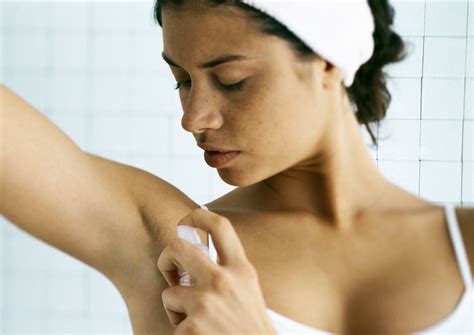 If Your Armpits Suddenly Smell Worse Than Normal, Your Diet Could Be To Blame - Health News 2 me