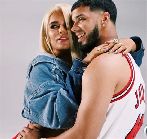 Karol G confiesa lo que menos le gusta de Anuel AA (VIDEO)