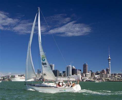 Auckland Harbour Sailing and dinner cruise