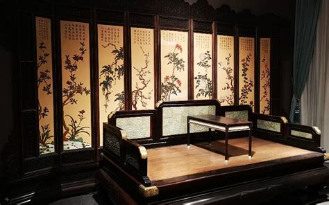 Antique Chinese Furniture from the Ming and Qing Dynasties