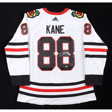 Patrick Kane Signed Blackhawks Jersey (Fanatics) | Pristine Auction