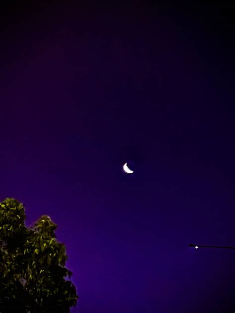 Waxing crescent moon 24/1/2023 by Saraeustace91 on DeviantArt