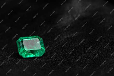 Premium Photo | Emerald Gemstones