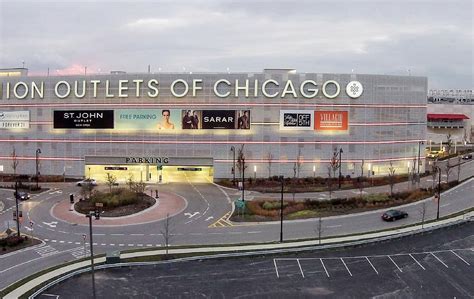 Fashion Outlets of Chicago (Rosemont) - All You Need to Know BEFORE You ...