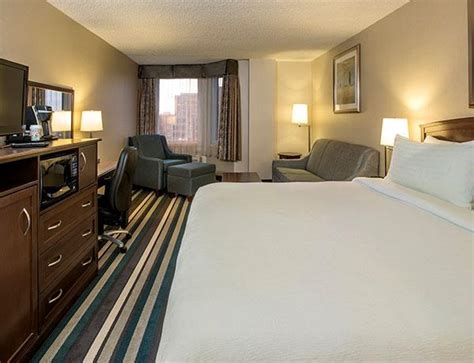 Holiday Inn Conference Centre Edmonton South - Edmonton's Best Hotels