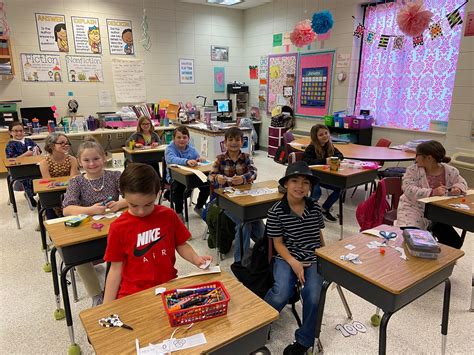 100th Day of School Fun! - Marlow Elementary School