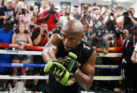 This Workout Playlist from Floyd Mayweather Will Pump You Up | TIME