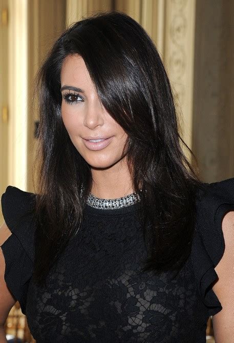 Kim Kardashian Long Wavy Hairstyle - Hairstyles Weekly