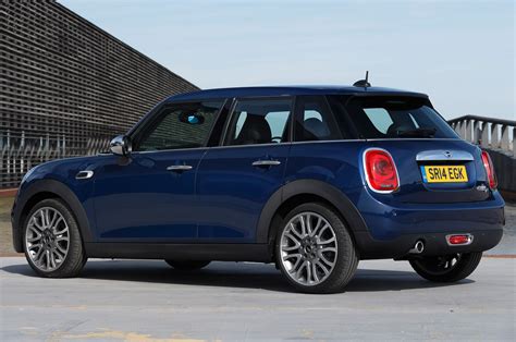 2015 Mini Cooper Hardtop 4-Door Review