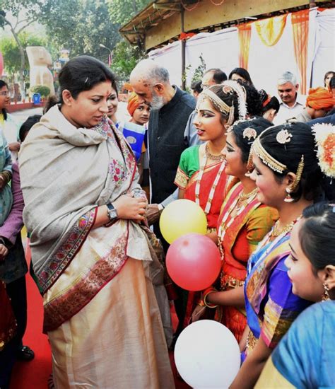 Smriti Irani at Children’s Day celebrations | Picture Gallery Others ...