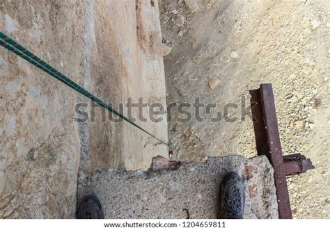 6 El Abseiling Images, Stock Photos & Vectors | Shutterstock