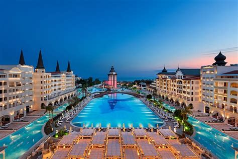 TITANIC MARDAN PALACE (Aksu, Tyrkiet) - Hotel - anmeldelser - sammenligning af priser - Tripadvisor