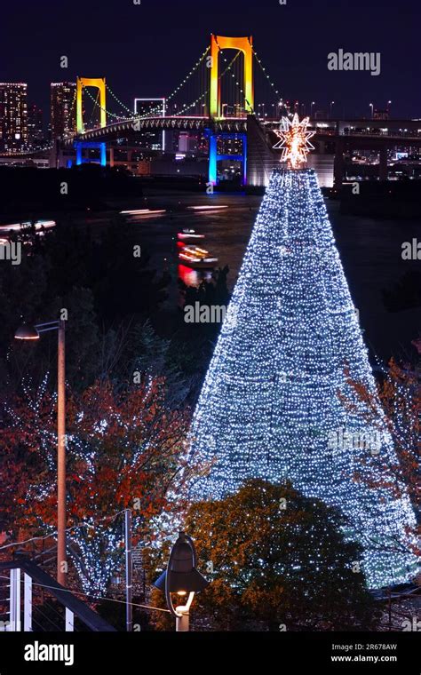 Night view of Rainbow Bridge Stock Photo - Alamy